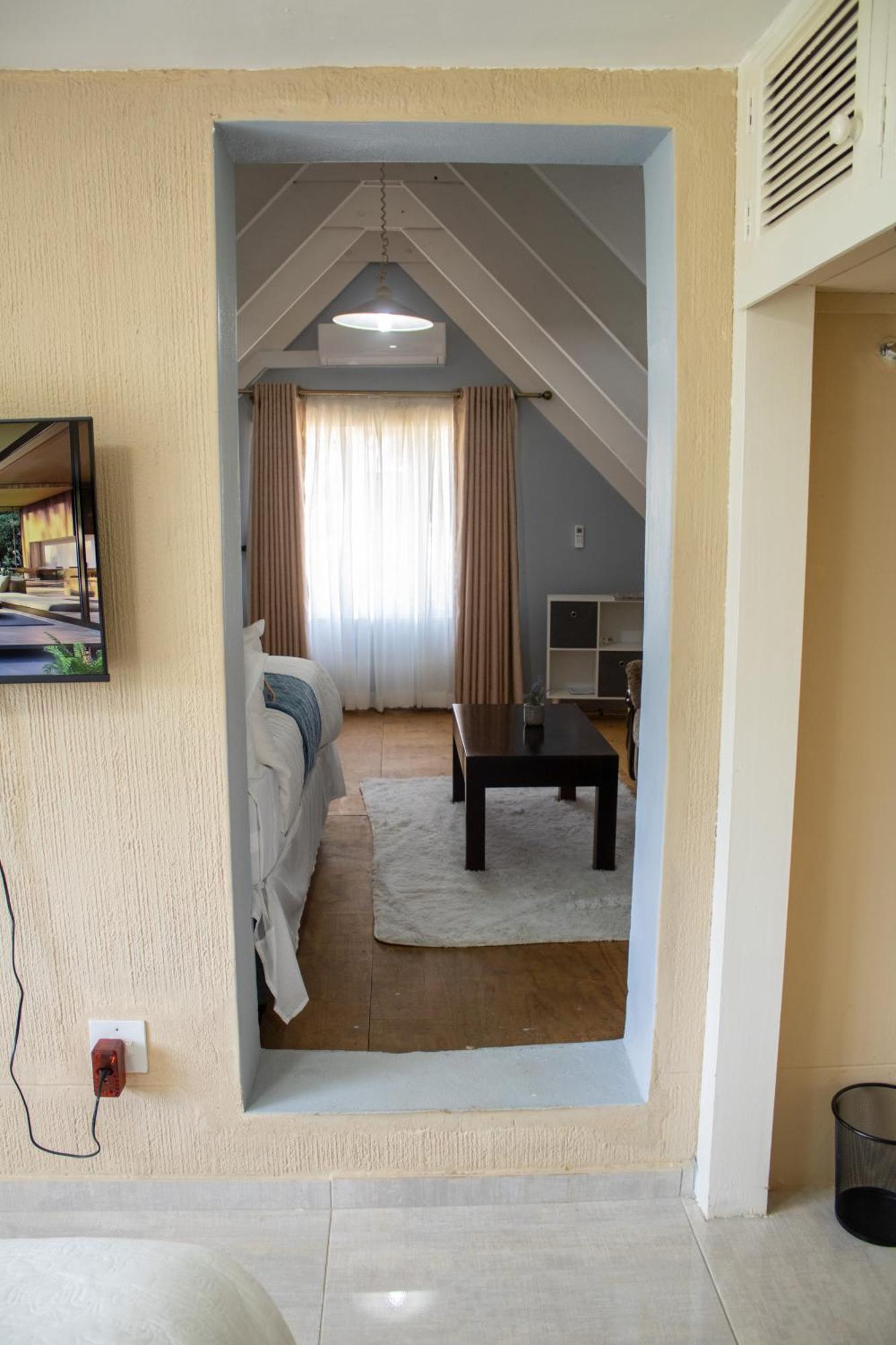 Rehoboth Ezulwini Suites Lobamba Kültér fotó